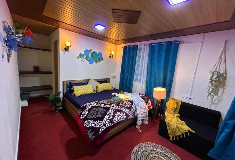 스탠다드 룸 킹사이즈 침대, Laxmi Narayan Homestay Harshil