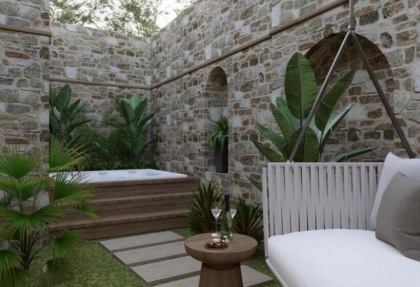 Президентский Люкс, Belmondo Suites Old Town Antalya