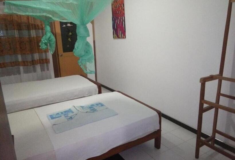 Номер Стандарт, La Guest Rohana