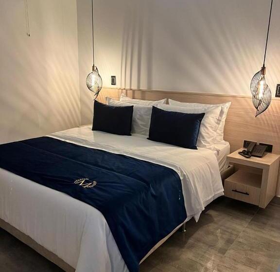 스탠다드 룸, Mass Luxury