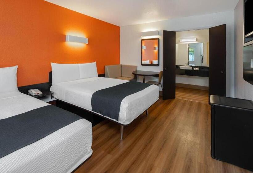 Четырехместный Номер Стандарт, Studio 6 Suites Carpinteria, Ca Santa Barbara South