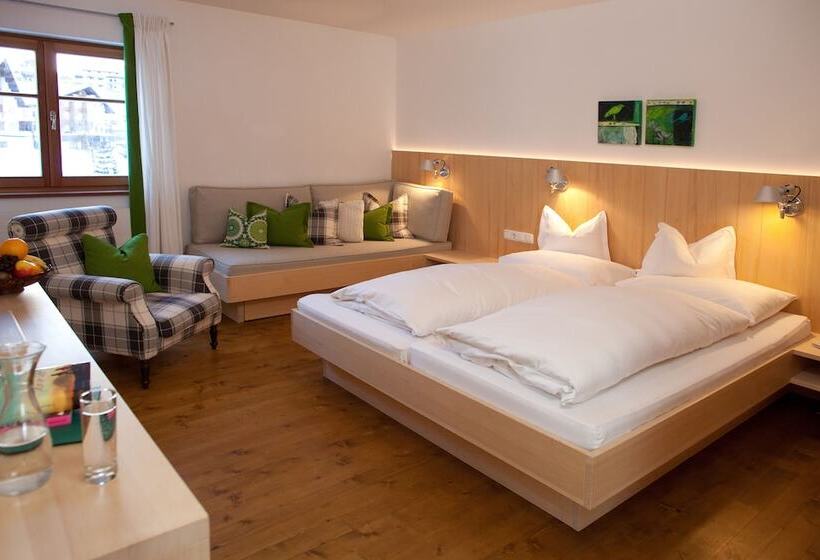 اتاق استاندارد با چشم‌انداز کوهستان, Alpina Lech   Natural Living