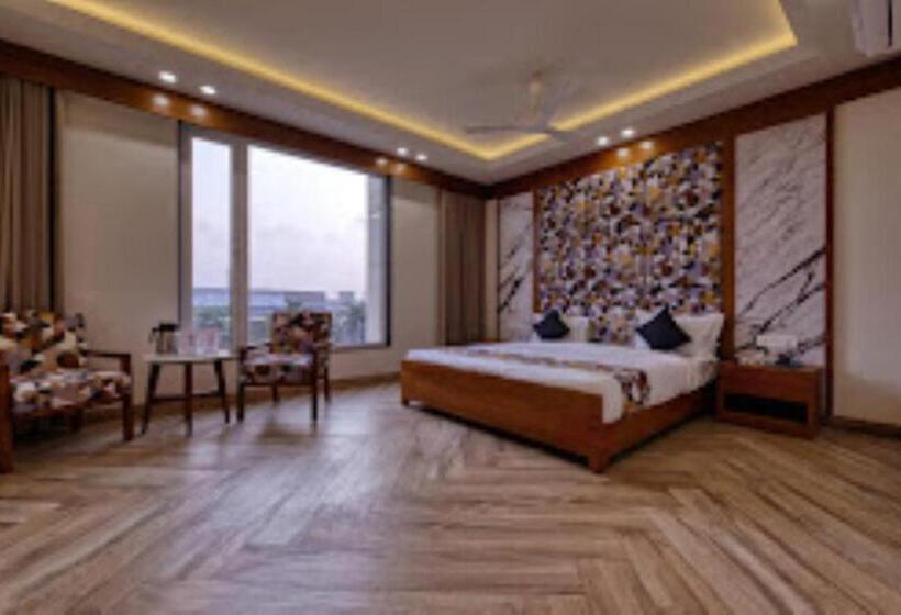 豪华房间, Flourish International, Changodar
