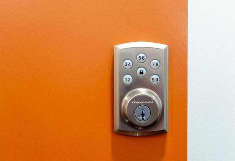 Apartamento 1 Quarto, Self Check In Washer Dryer 4ksmart Tv King Bed Gym