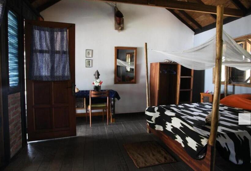 标准间, Fantas Folly Beach Lodge