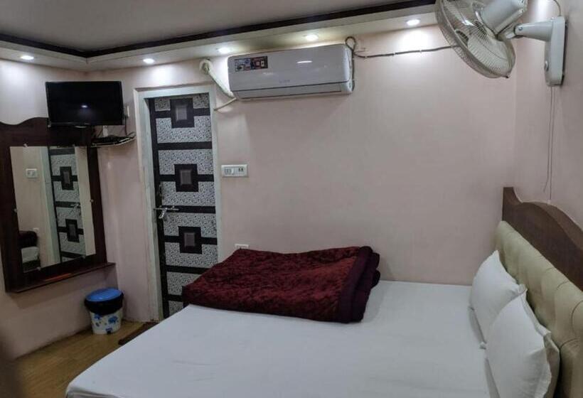 اتاق استاندارد, Shree Kashi Guest House, Varanasi Near Temple 200 Meter