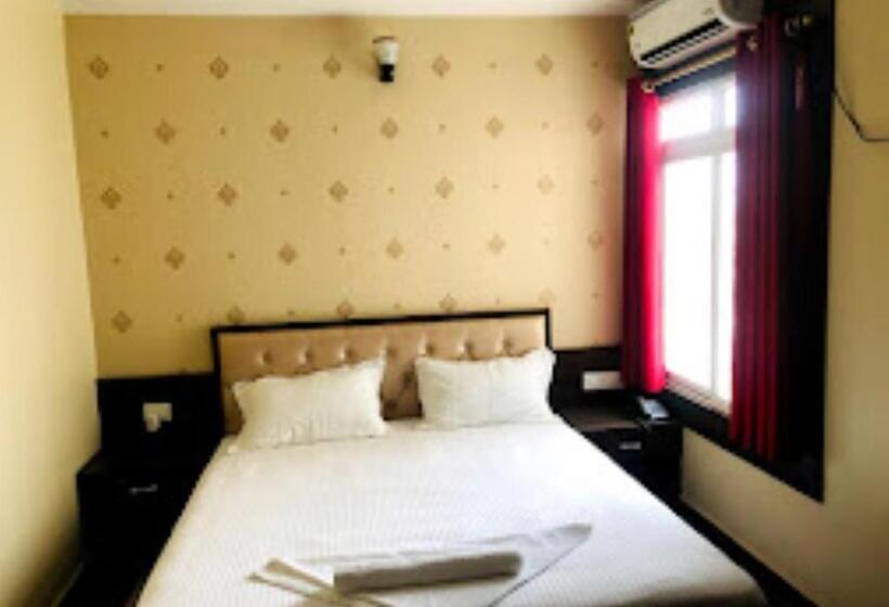 Люкс, The Metropol Hotel Bihar