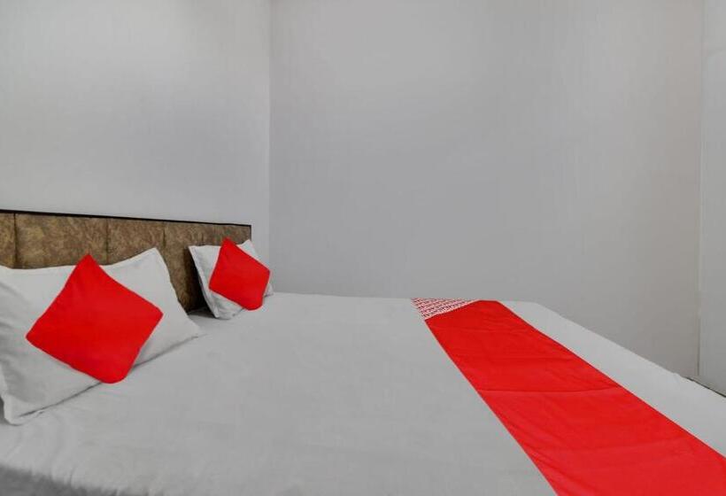 Трехместный Номер Классика, Oyo Dev Guest House