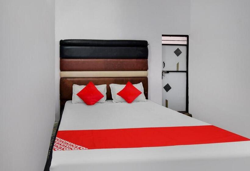 Трехместный Номер Классика, Oyo Dev Guest House