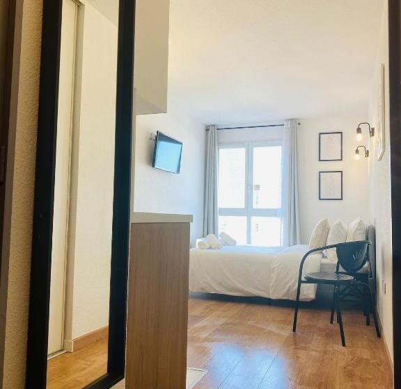 Апартаменты 1 Спальня, Appartement Privé La Défense Paris