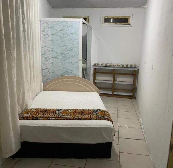 스위트, Itajaí Hostel Pousada