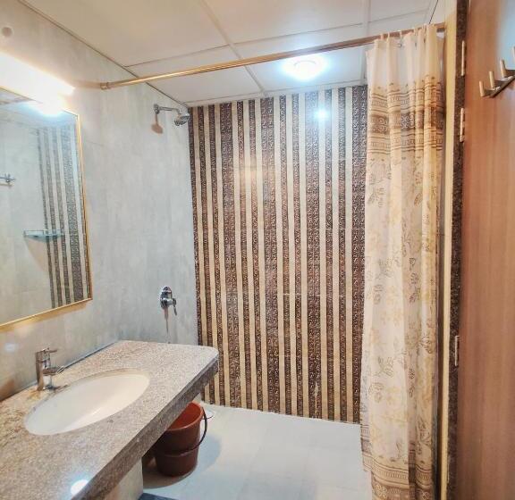 带大床的标准间, Cozy Condo At Mihan Nagpur