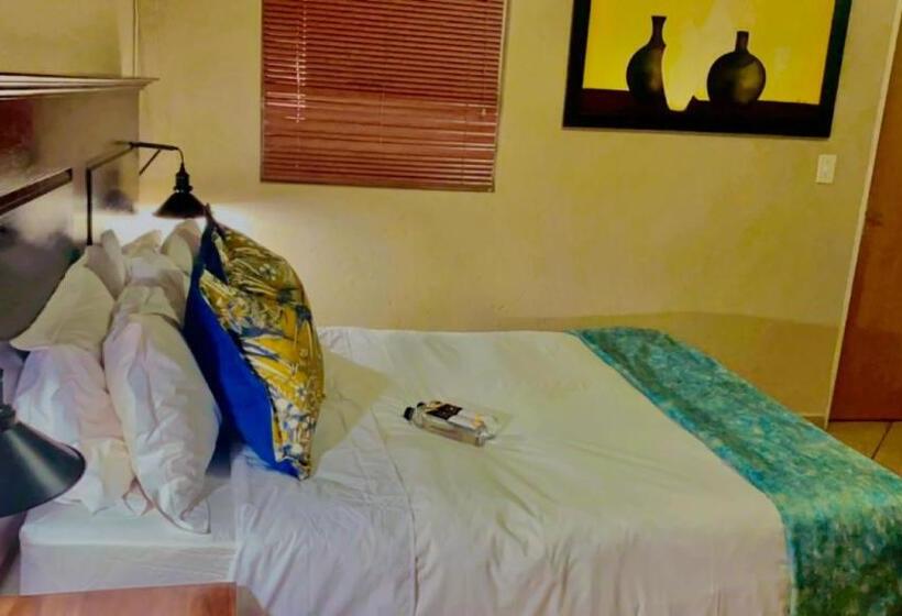 Номер Стандарт, Lemba Lodge