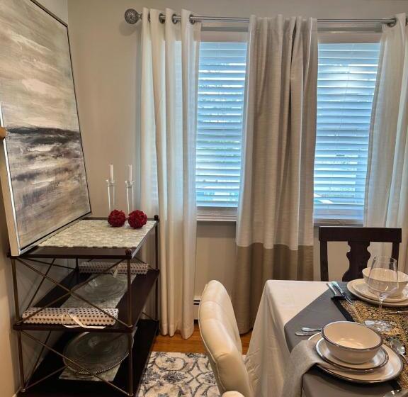 디럭스 스위트, Welcoming Private Suite With French Touches