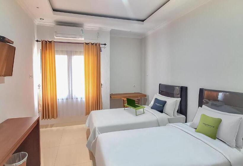 Номер Стандарт, Urbanview Syariah Wisma Annisa Palangkaraya By Reddoorz