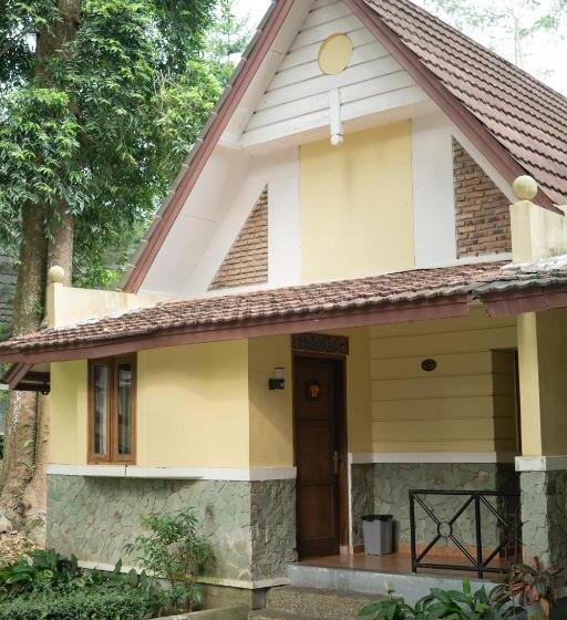 Семейный Номер, Pangrango Resort