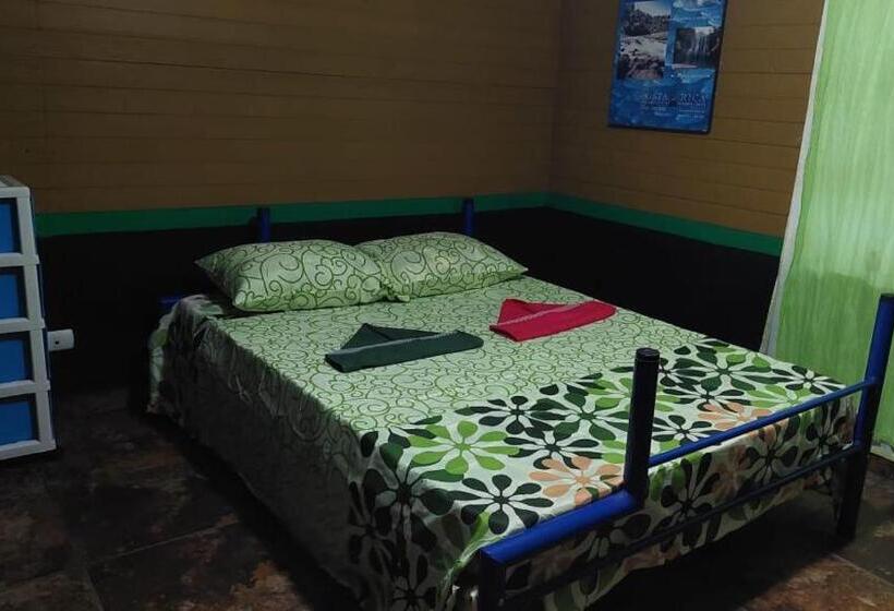 ガーデンビュースタンダードルーム, Perla Verde Hostel Sarapiquí