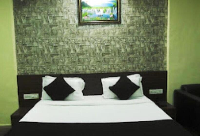 디럭스 룸, Sea Rock Villa Daman And Diu