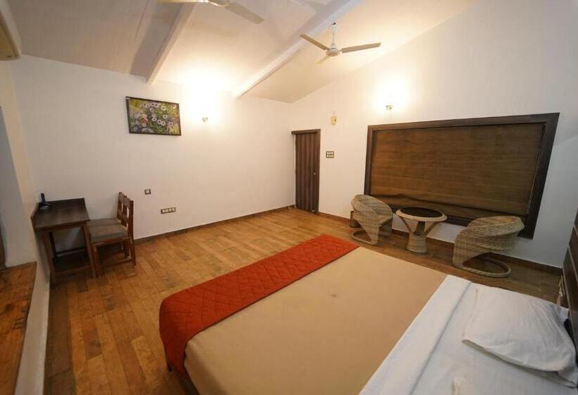 Номер Deluxe, Wild Woods Tiger Resort