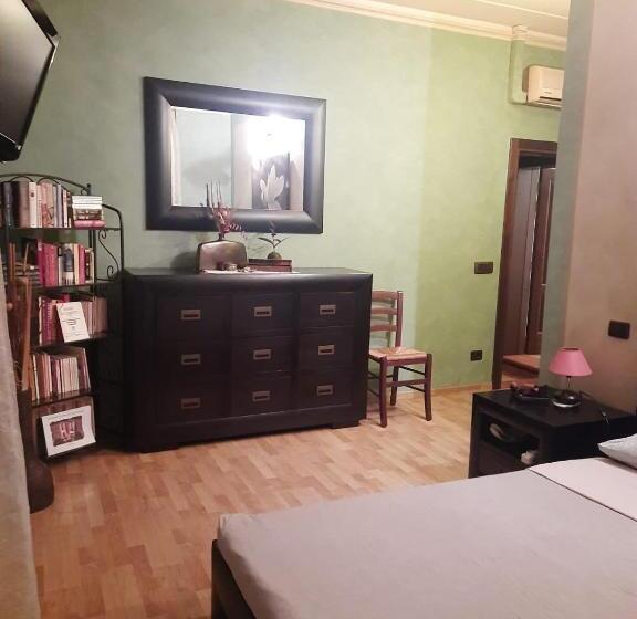 スタンダードルーム, B&b Santa Chiara