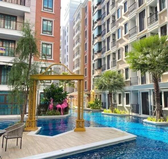 سوئیت با بالکن, Espana Condo Jomtien By Aey