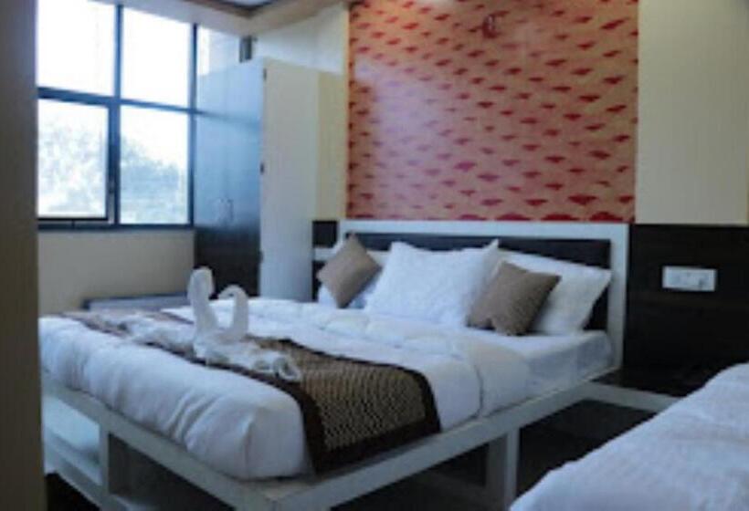 Номер Deluxe, Sainath, Chhindwara