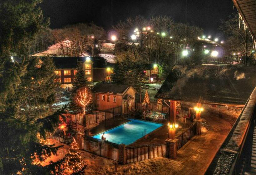 Номер Стандарт с Балконом, Caberfae Peaks Ski & Golf Resort