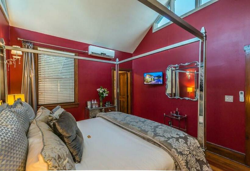 带大床的标准间, Carriage Way Inn Bed & Breakfast Adults Only   21 Years Old And Up