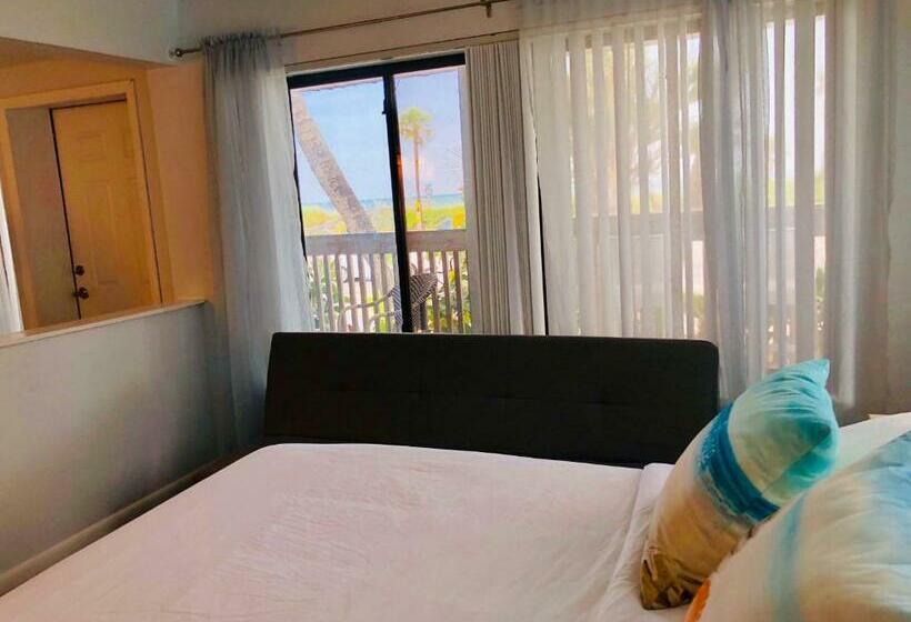 סטודיו סטנדרטי נוף לים, Sabal Palms Inn