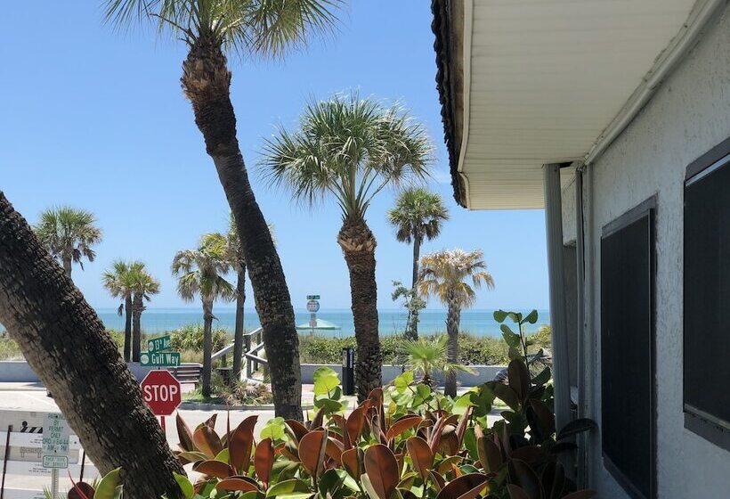 家庭工作室, Sabal Palms Inn