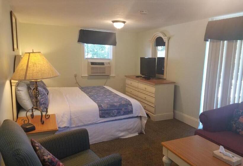 Люкс Повышенной Комфортности, Windrift Motel