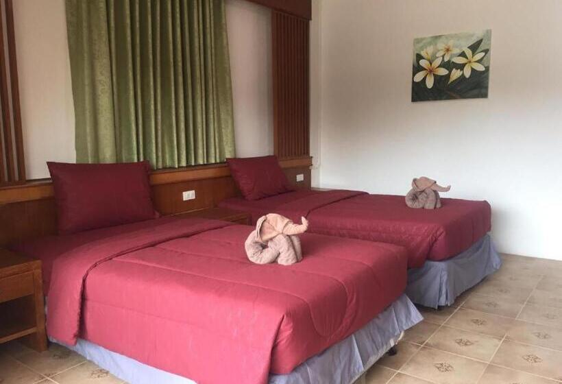 Номер Стандарт, Praew Guesthouse