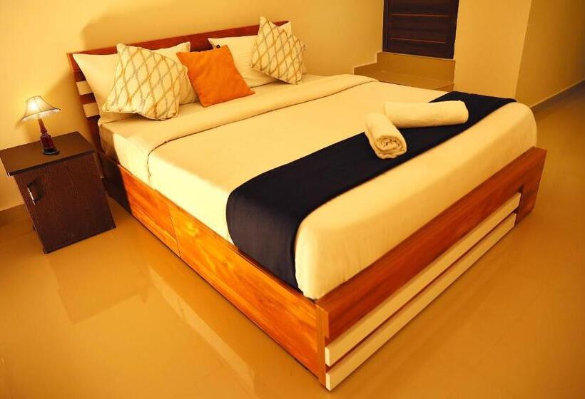 Номер Deluxe, Loyal Residency