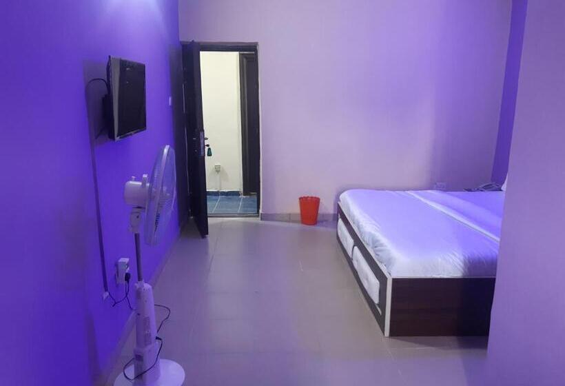 اتاق استاندارد, Block 3 Hotel And Suites