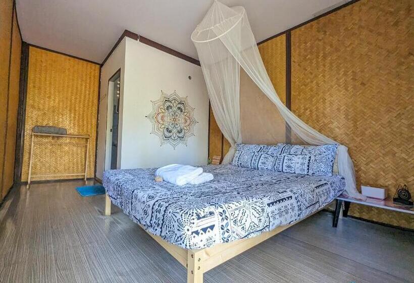 Номер Стандарт Вид на Сад, Neverland Beach Village Bungalows