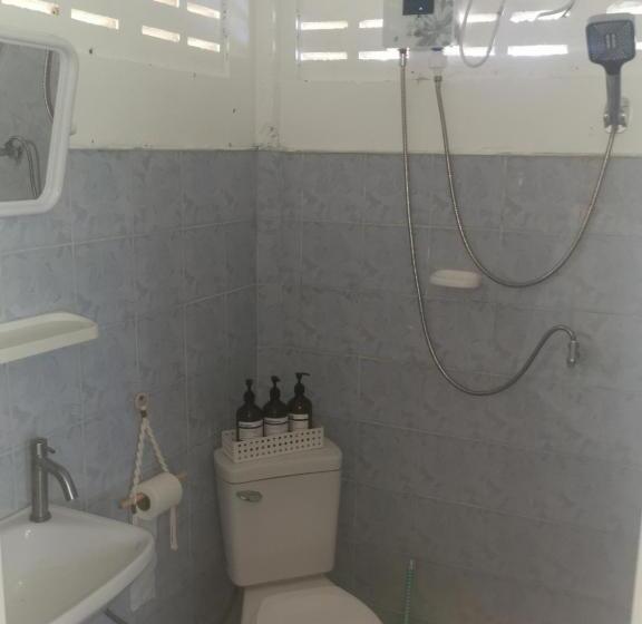 اتاق استاندارد, Neverland Beach Village Bungalows