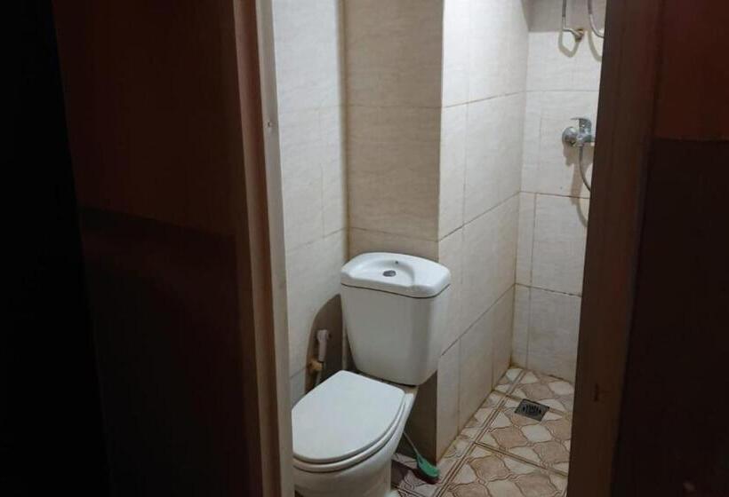 Номер Deluxe, Oyo Life 93139 Apartemen Grand Sentraland By Evi