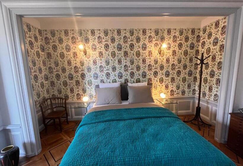Номер Deluxe, Le Faubourg 29