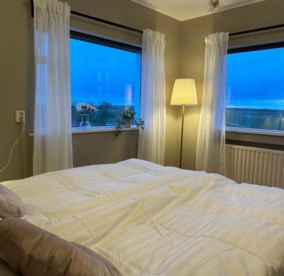 اتاق استاندارد با سرویس بهداشتی مشترک, Selið Farm Stay   Guesthouse