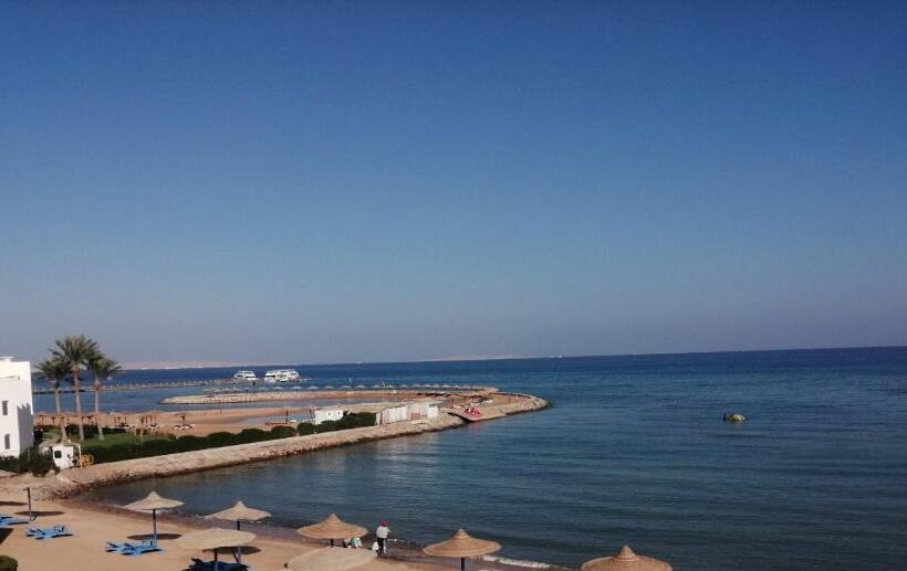 استودیوی استاندارد با چشم‌انداز دریا, Chalet Front The Beach