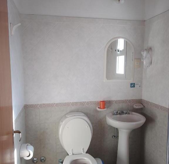 غرفة قياسية, Complejo Turístico Hostal Madryn