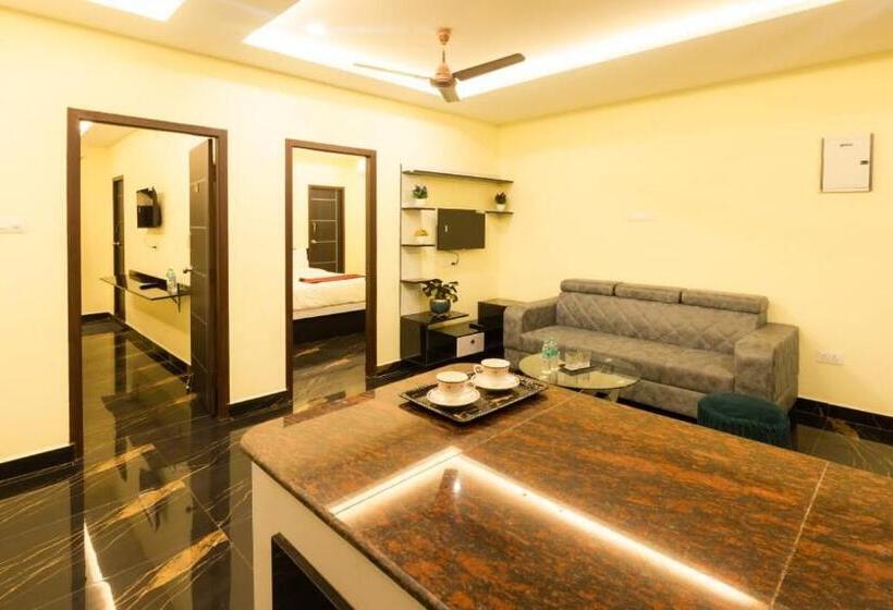 Семейный Номер Вид на Горы, Beestay Hotels Elite Park Tirupati