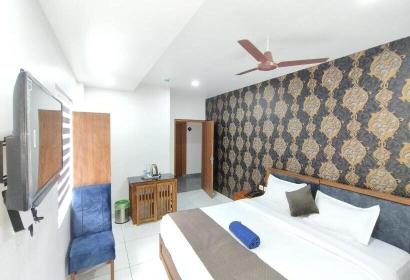 Президентский Люкс, Wayanad Palace