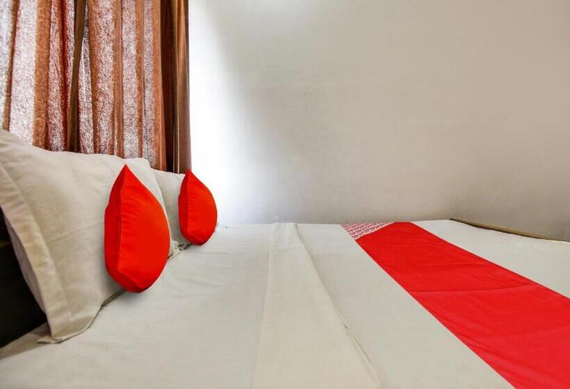 Трехместный Номер Классика, Oyo Hotel Sun Stone