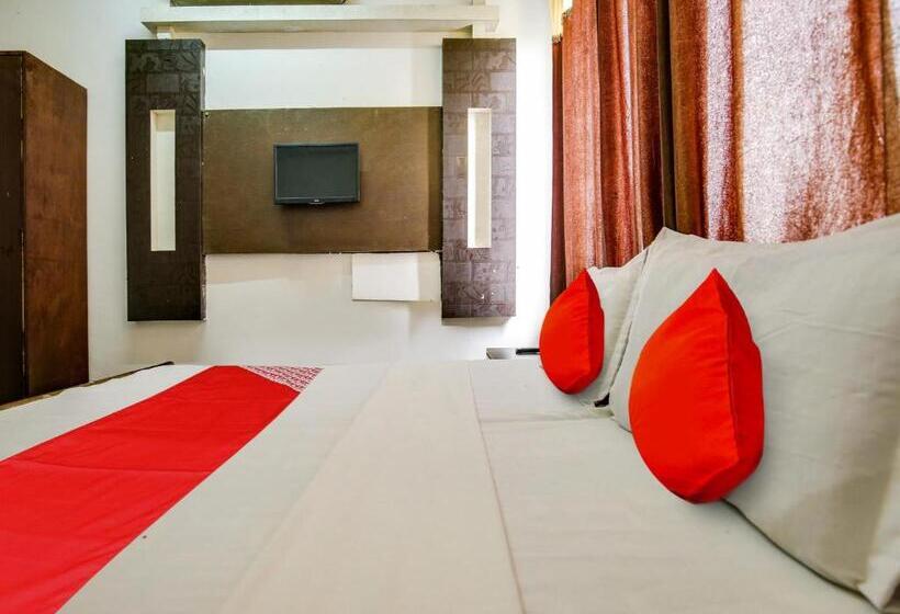 Трехместный Номер Классика, Oyo Hotel Sun Stone