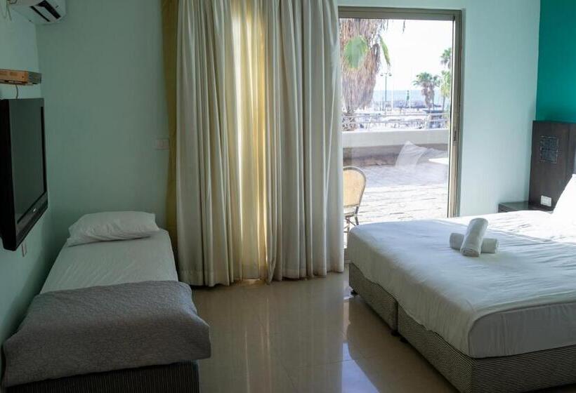 Triple Room Sea View, Marina Beach