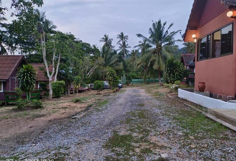 Студио Стандарт с Балконом, Panasak Resort