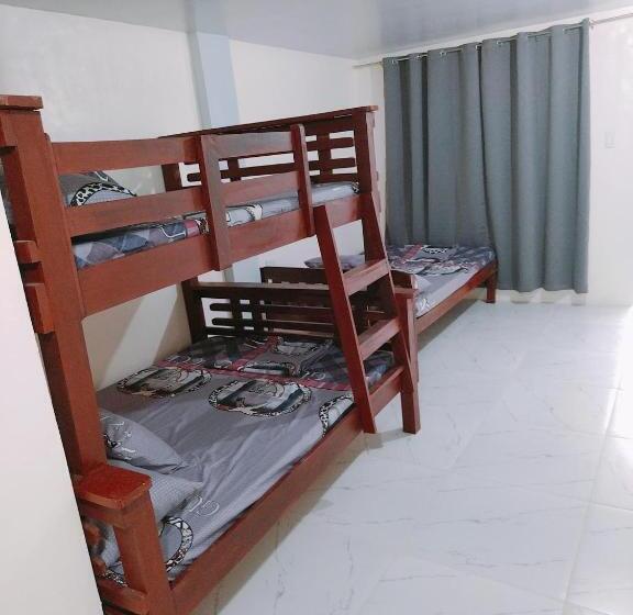 디럭스 스튜디오, Rendezvous Beach Resort   Cabongaoan