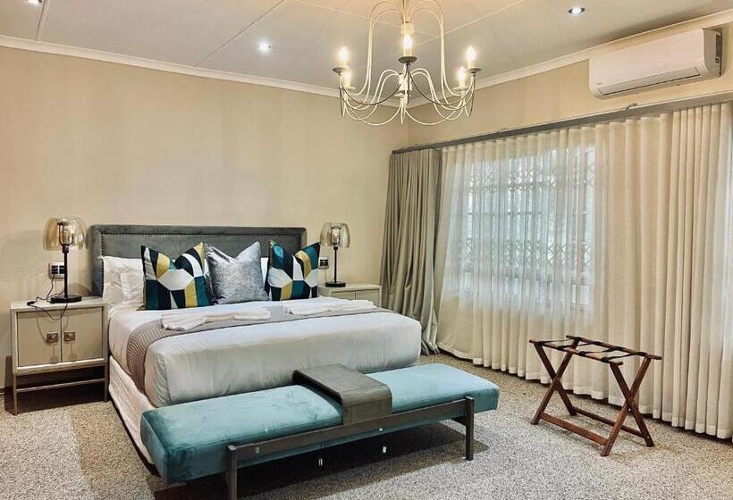 디럭스 룸 킹사이즈 침대, The Stella Guest House & Spa