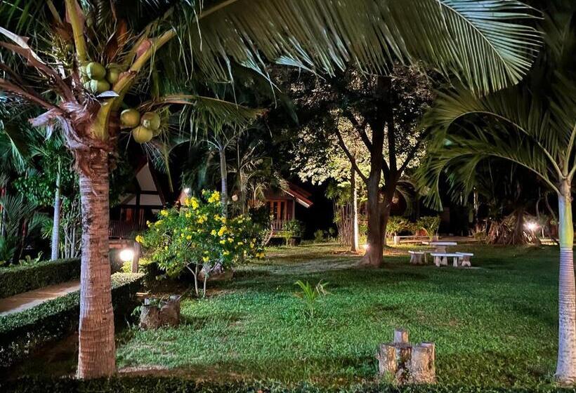 キャビン, Samed Garden Resort